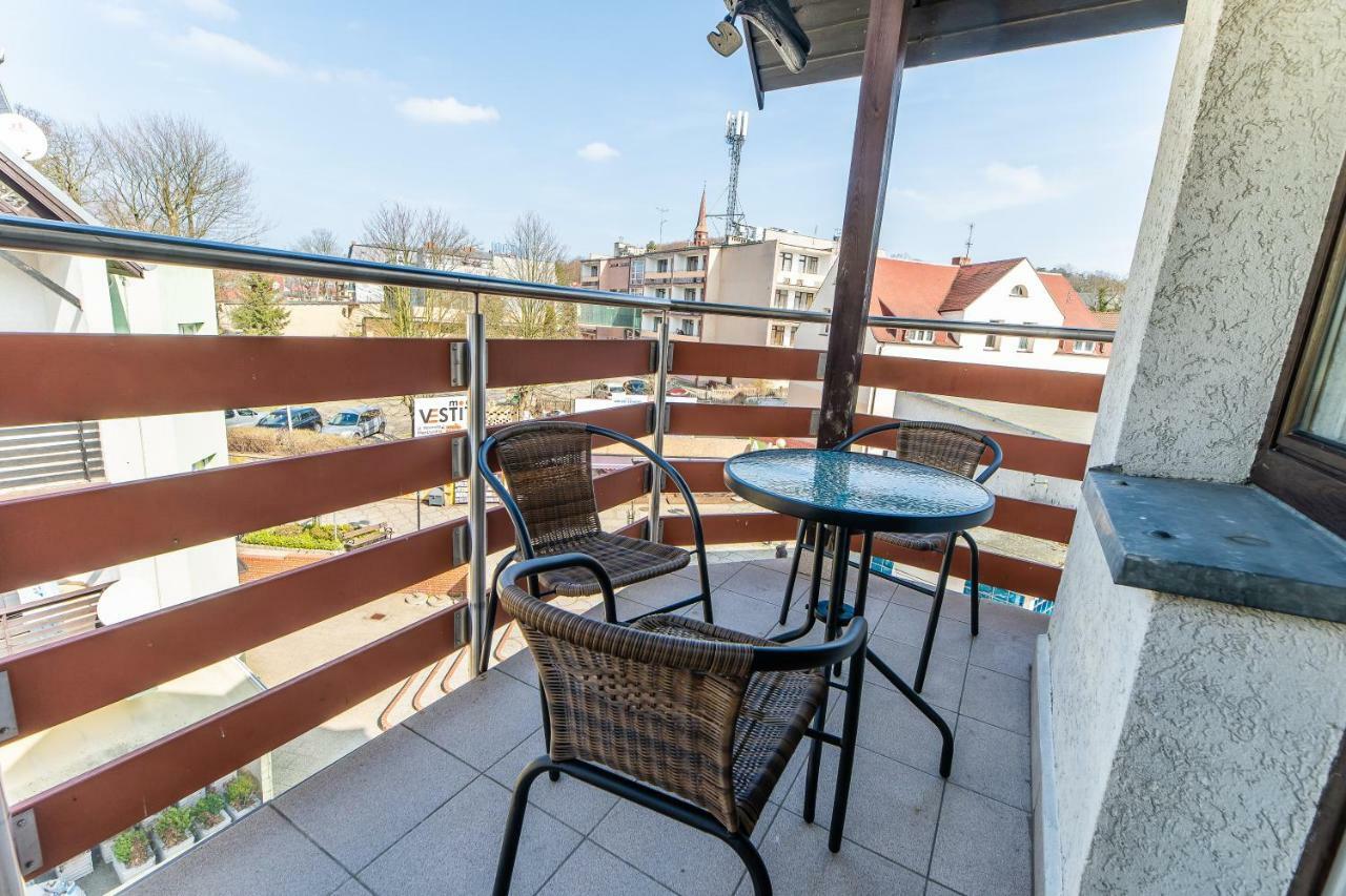 3-Bedroom Apartment Plac Neptuna By Noclegi Renters Miedzyzdroje Exterior foto